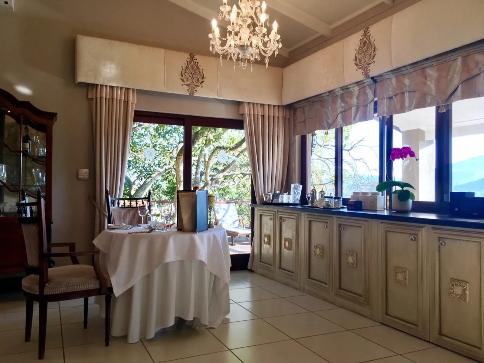 The dining room set with white linen